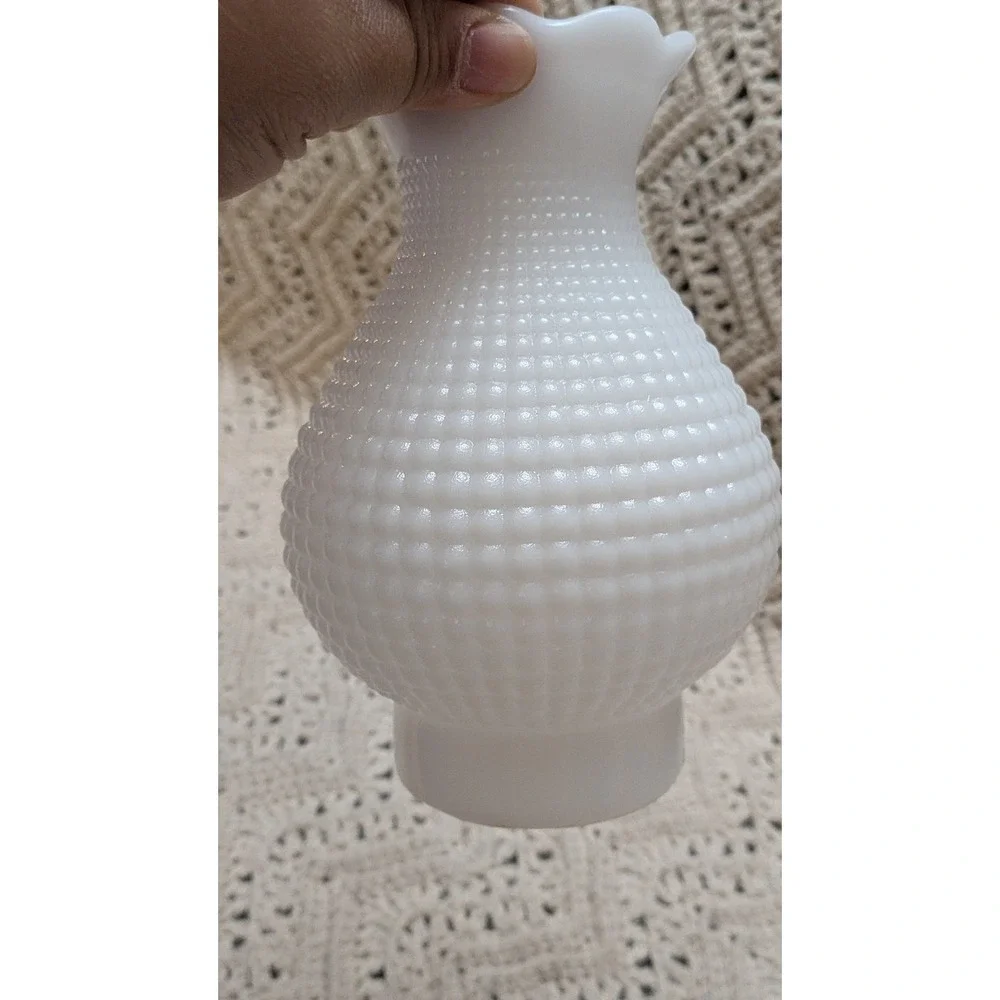 Unbranded vintage milk